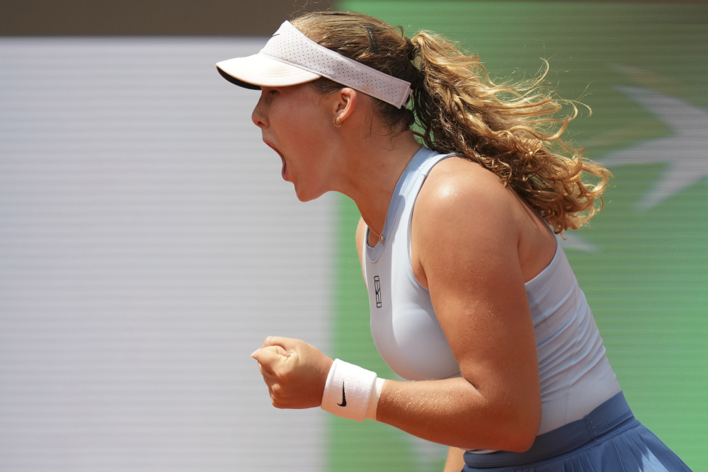 在取得两球 在取得两球