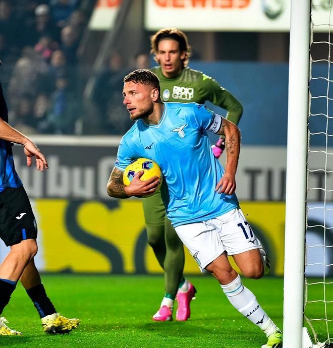 在球场上的 在球场上的