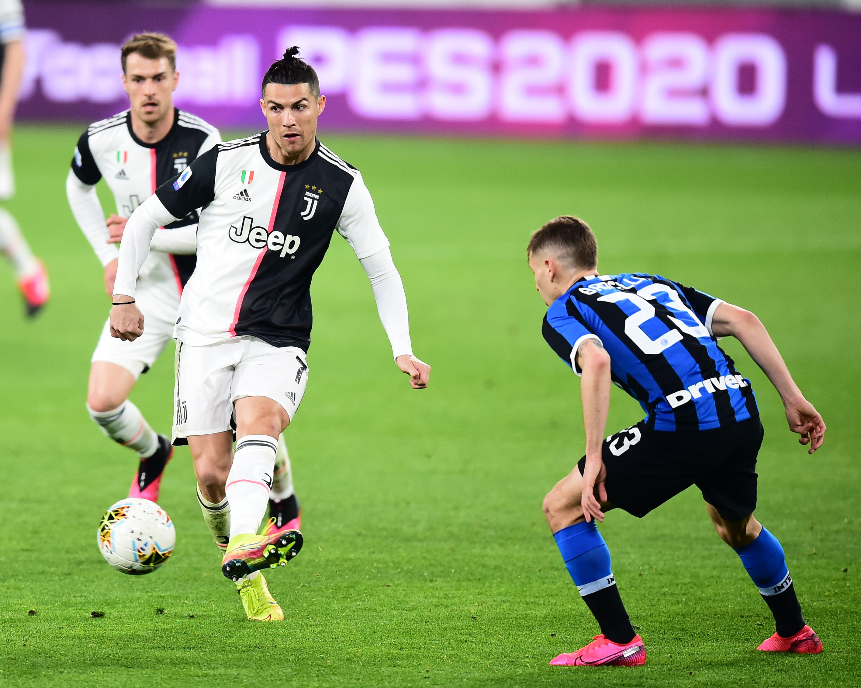 势或公开质 势或公开质